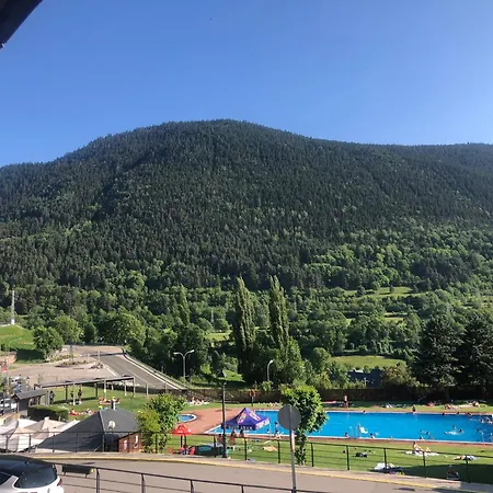 A 5 Minutos De Pistas Y Con Vistas Panoramicas Apartment *